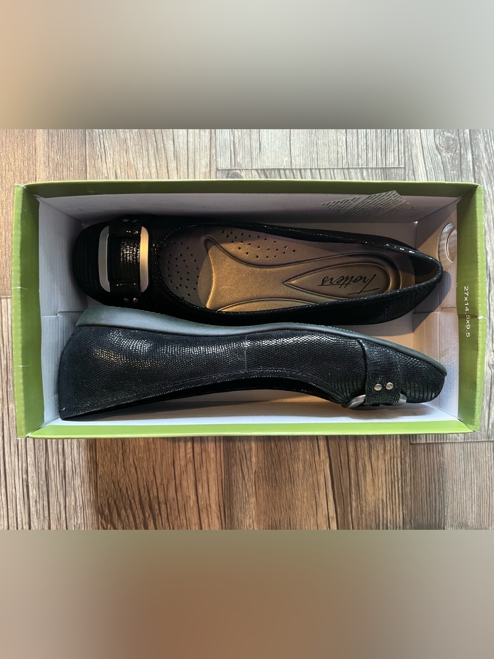 NIB NWT Trotters Sizzle in Black Patent Suede - size 7.5 NARROW - Picture 3 of 9